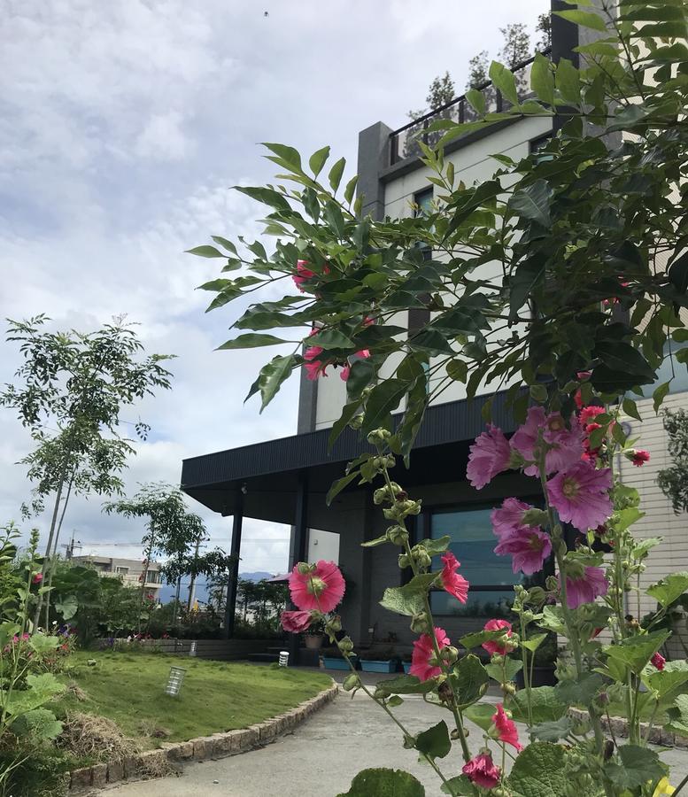 Early Summer Luodong Buitenkant foto
